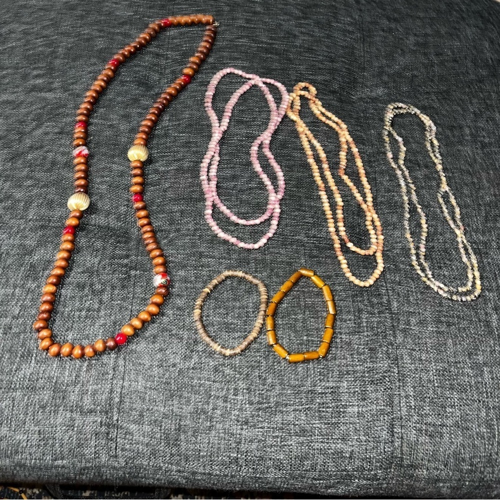 Wood beans small stones necklace bracelets lot vintage retro estate sale